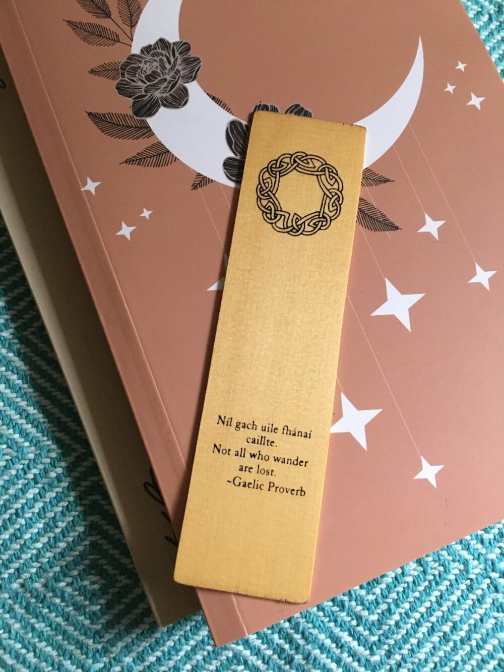 Vintage Wooden Gaelic Proverb Bookmark 'Not All Who Wander Are Lost'